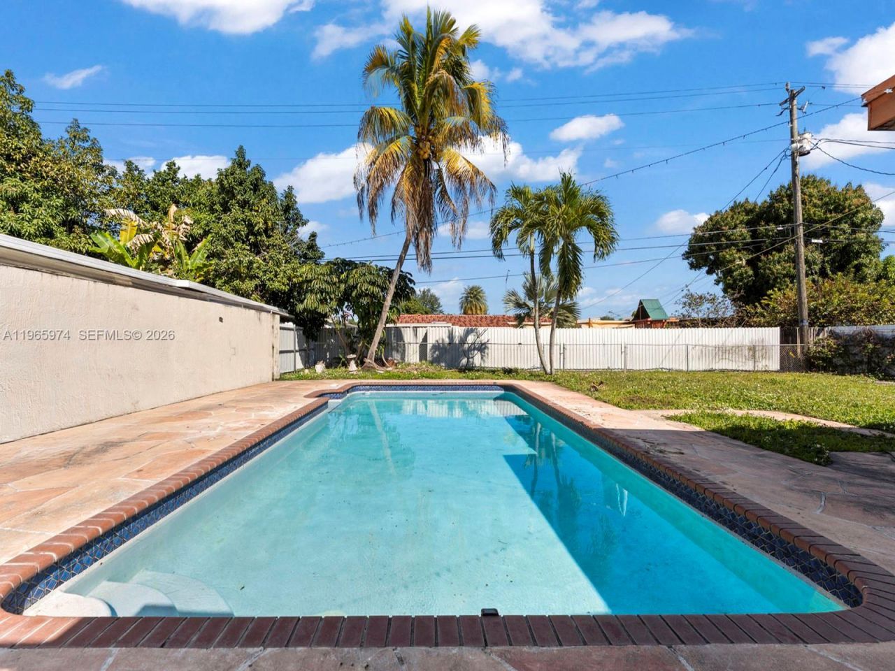 655 W 70th Pl , Hialeah, FL 33014 Photo