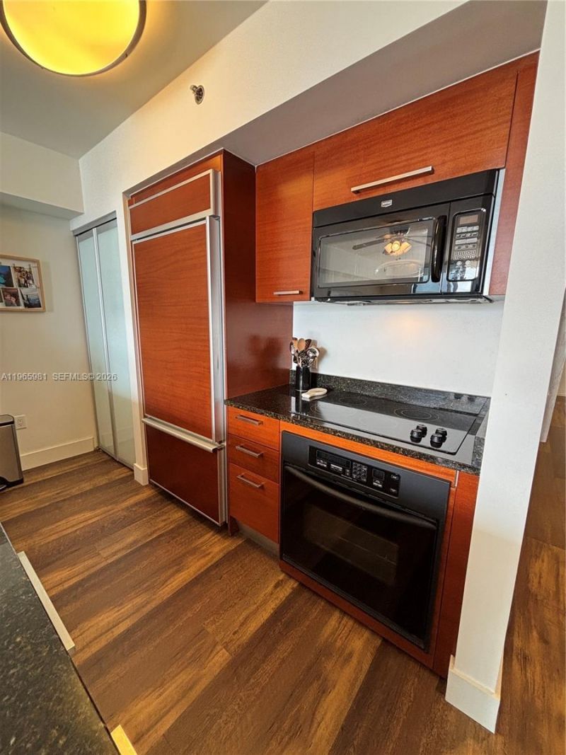 1830 S Ocean Dr, Unit 4505, Hallandale Beach, FL 33009 Photo