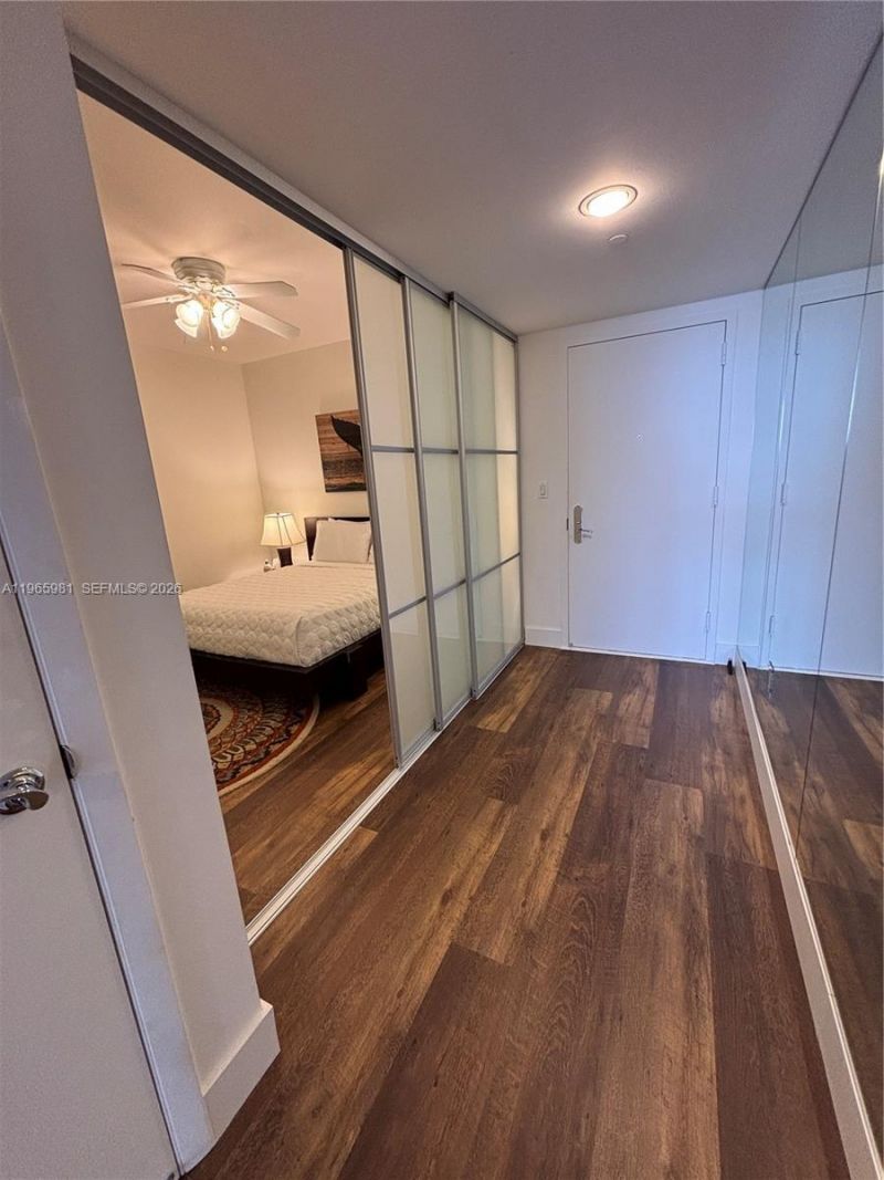 1830 S Ocean Dr, Unit 4505, Hallandale Beach, FL 33009 Photo