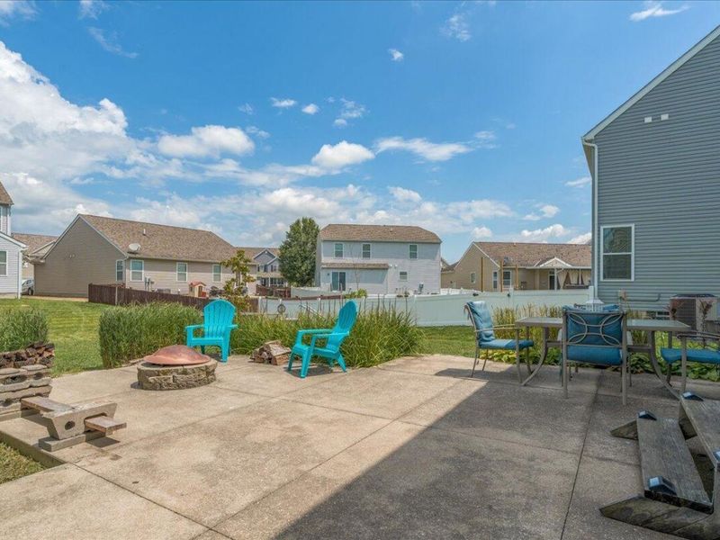 182 Honey Locust Lane, Commercial Point, OH 43116 Photo 23