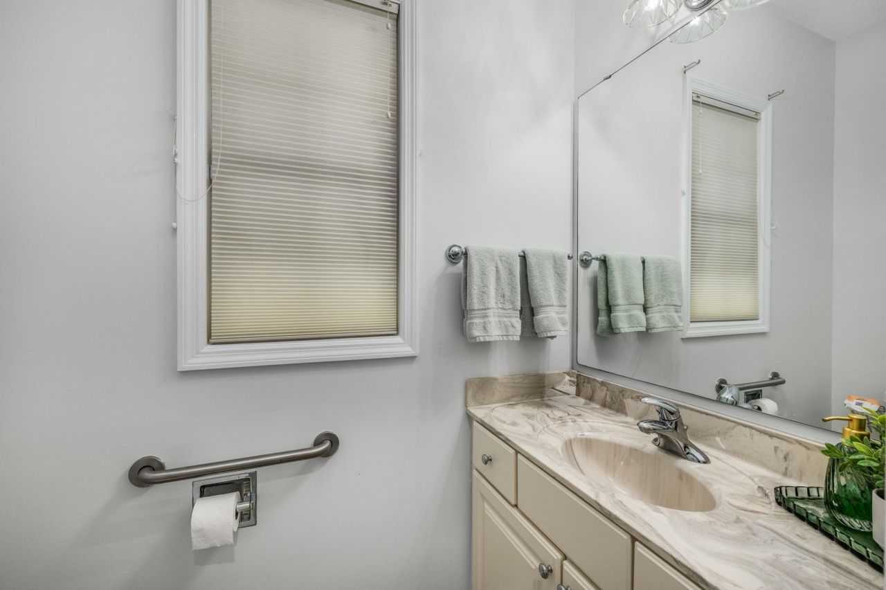 1822 Topsail Ln. Photo 25