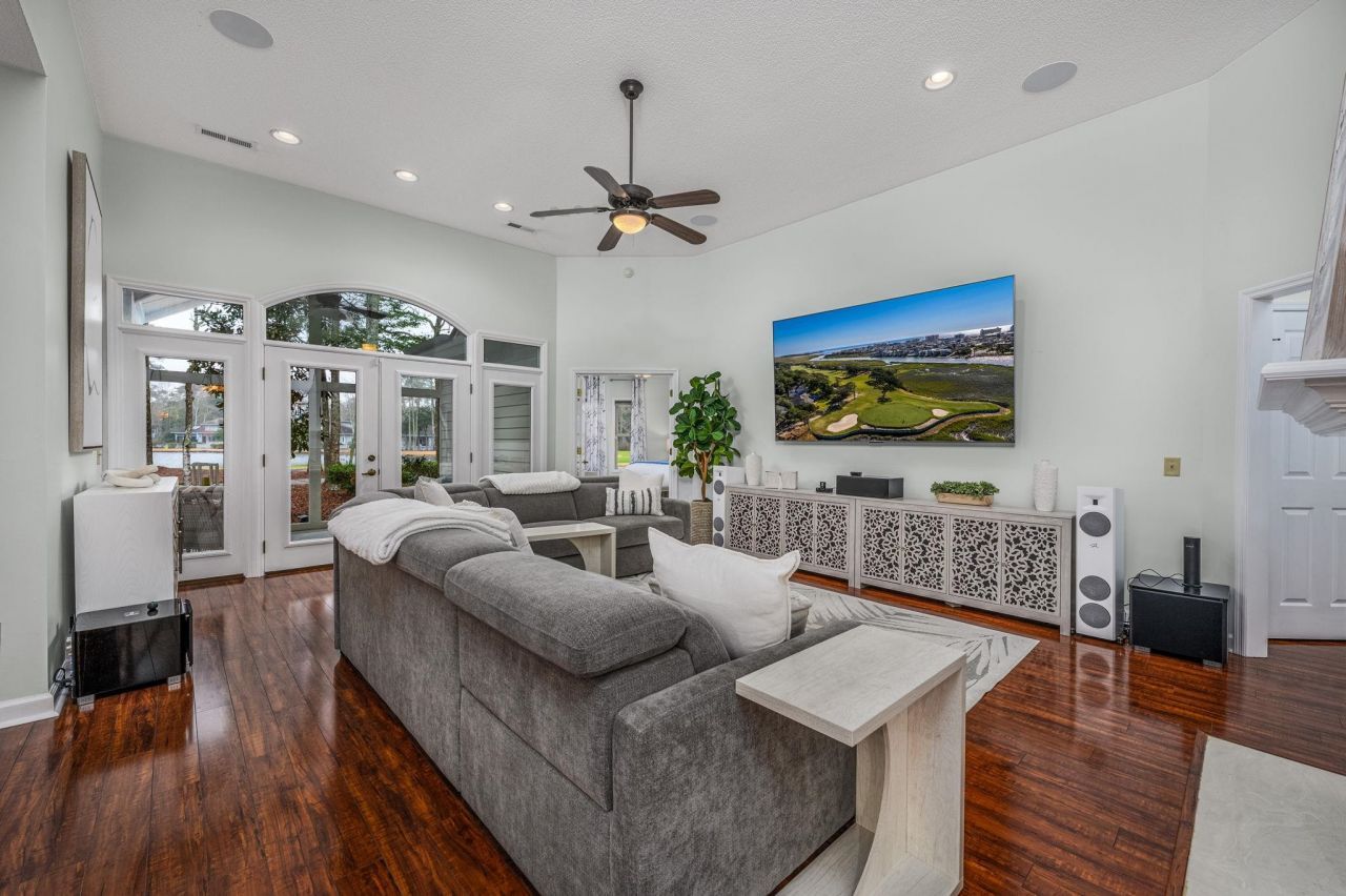 1822 Topsail Ln. Photo 6