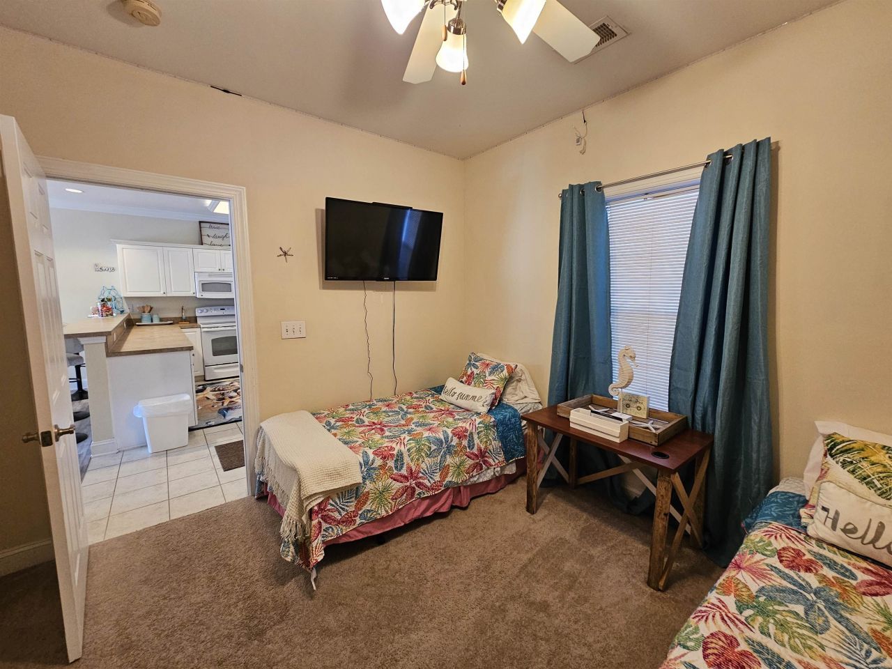 4142 Hibiscus Dr. Photo 9