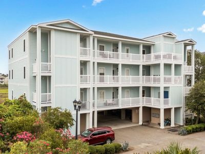 408 24th Ave. N, Unit 202, North Myrtle Beach, SC 29582