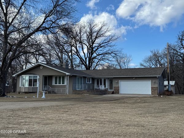 13709 HWY 5, Cavalier, ND 58220