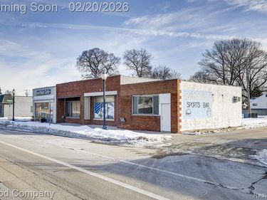 24354 John R Road, Hazel Park, MI 48030