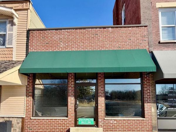 110 N Main STREET, Walworth, WI 53184