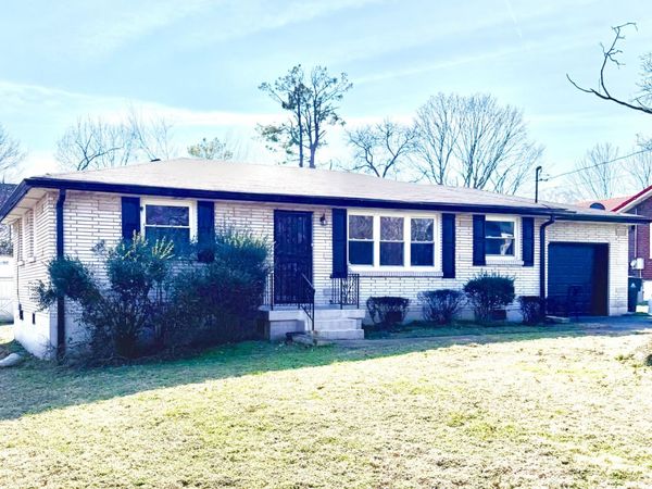 1902 McKennell Dr, Nashville, TN 37206