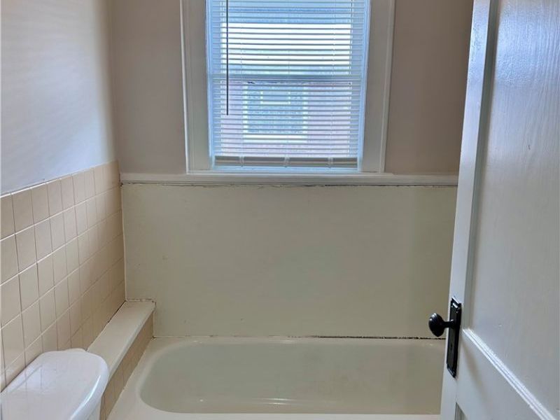 2052-2054 16th Street SW, Akron, OH 44314 Photo 12