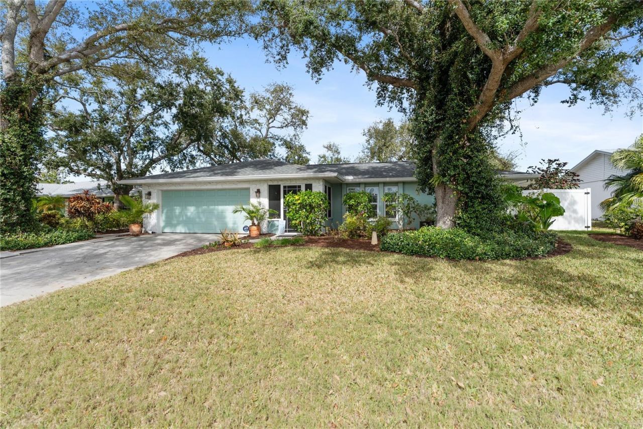 7208 Pointe West Boulevard, Bradenton, FL 34209 Photo