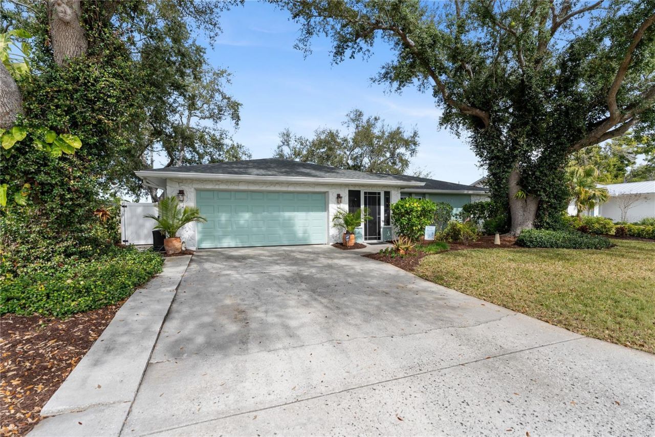 7208 Pointe West Boulevard, Bradenton, FL 34209 Photo