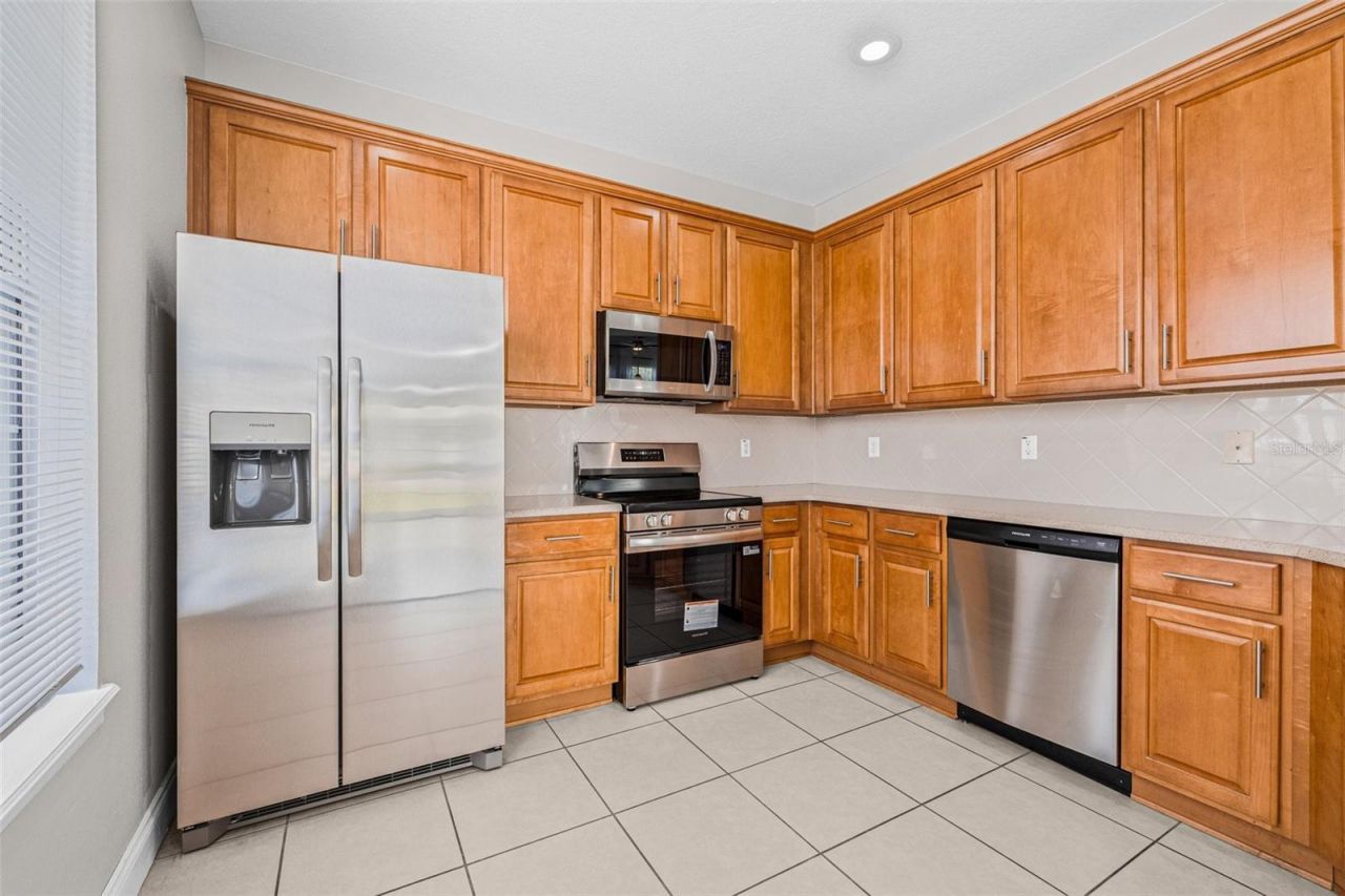 5176 6th Street N, Saint Petersburg, FL 33703 Photo