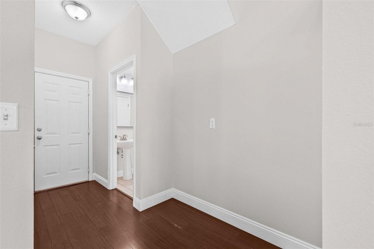 5176 6th Street N, Saint Petersburg, FL 33703 Photo