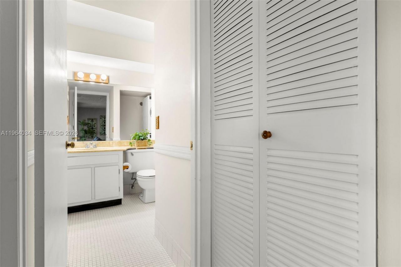 13234 SW 111th Ter, Unit 4-2, Miami, FL 33186 Photo