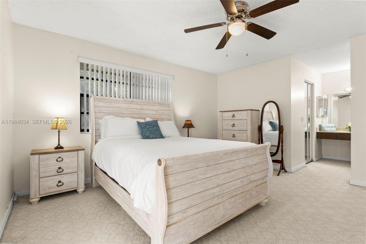 13234 SW 111th Ter, Unit 4-2, Miami, FL 33186 Photo