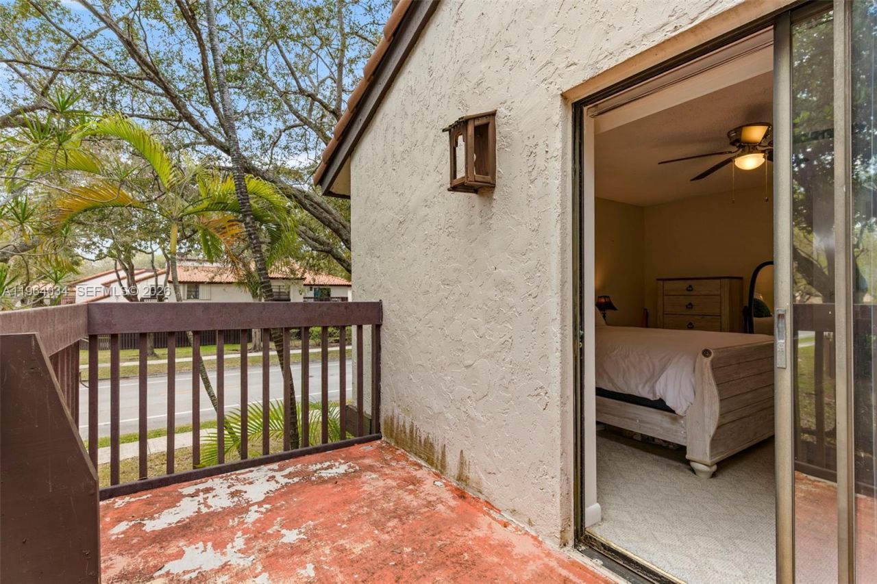 13234 SW 111th Ter, Unit 4-2, Miami, FL 33186 Photo