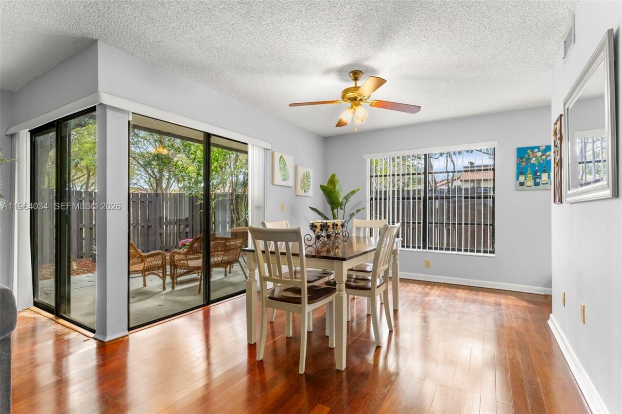 13234 SW 111th Ter, Unit 4-2, Miami, FL 33186 Photo