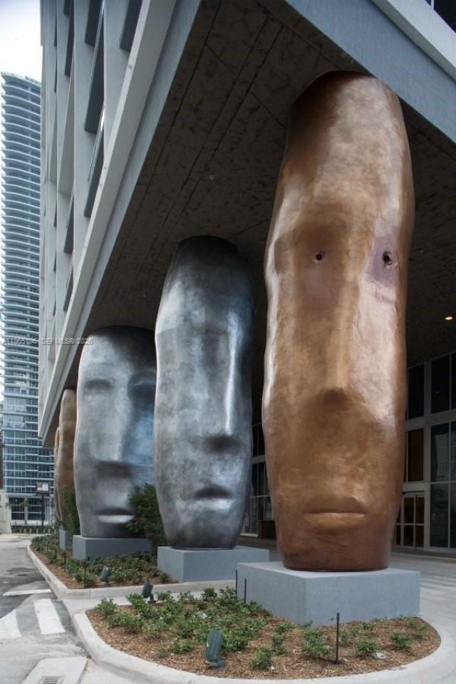 475 Brickell Av, Unit 2710, Miami, FL 33131 Photo