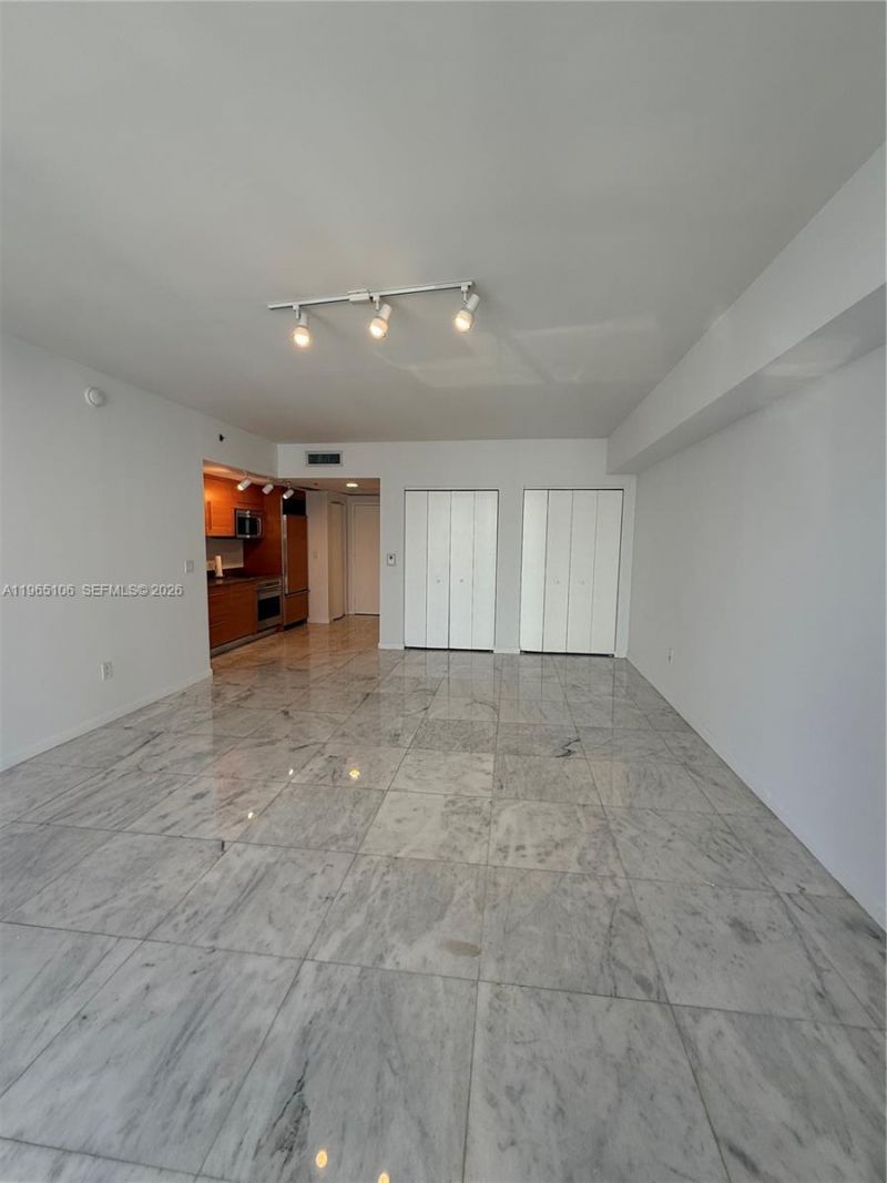 475 Brickell Av, Unit 2710, Miami, FL 33131 Photo