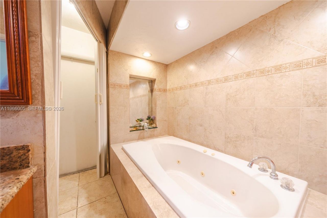 3125 NW 205th St, Miami Gardens, FL 33056 Photo