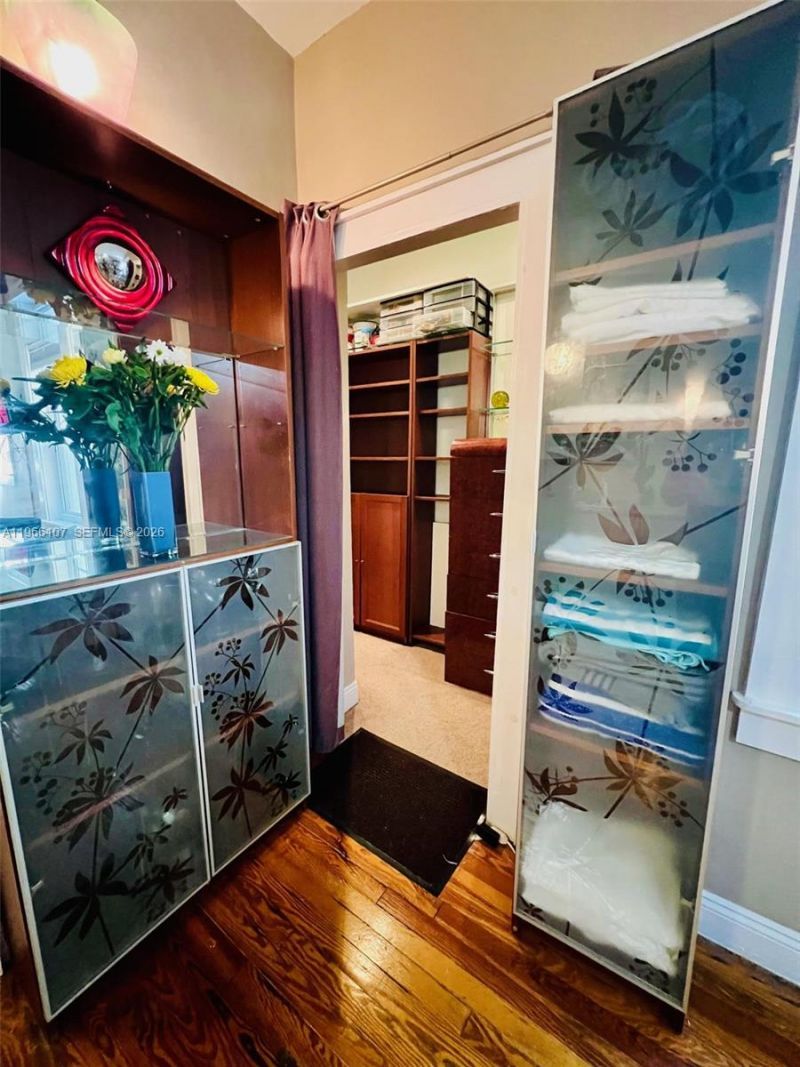 536 14th St , Unit 310, Miami Beach, FL 33139 Photo