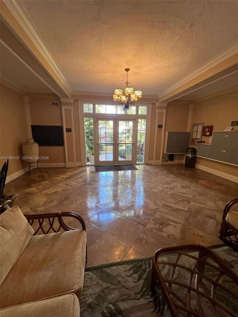 536 14th St , Unit 310, Miami Beach, FL 33139 Photo