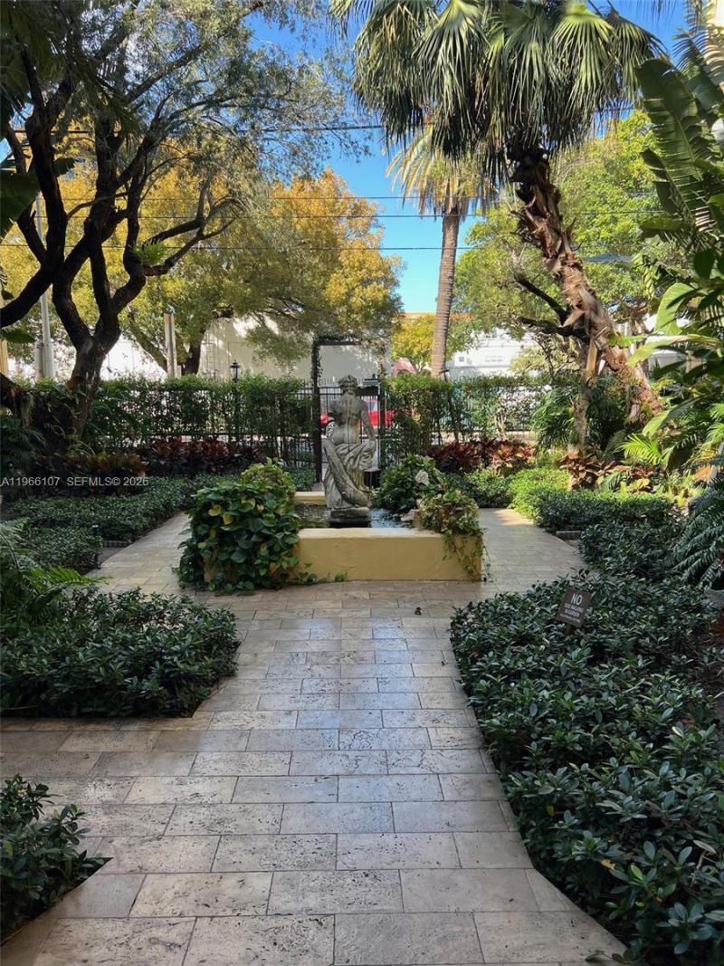 536 14th St , Unit 310, Miami Beach, FL 33139 Photo