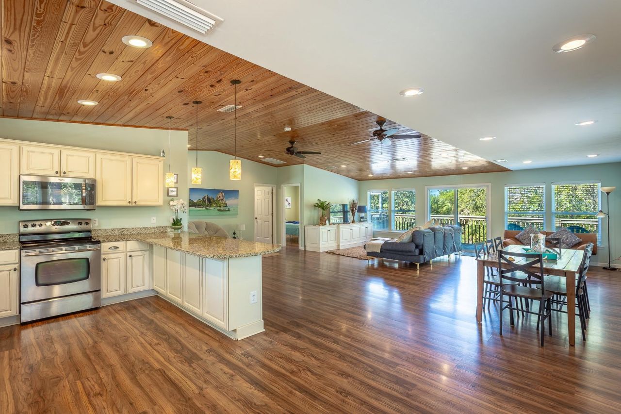 1446 Cypress Street, Alligator Point, FL 32346 Photo