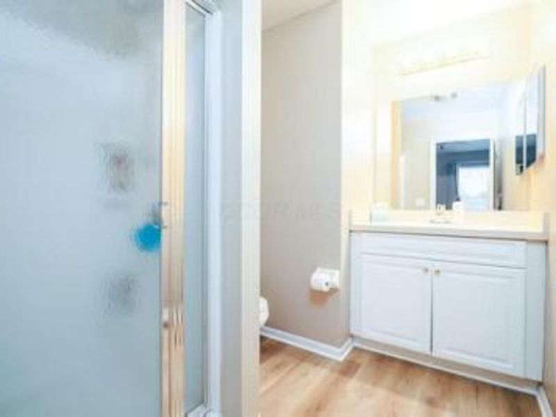 70 Highbluffs Boulevard, Unit 70, Columbus, OH 43235 Photo 19