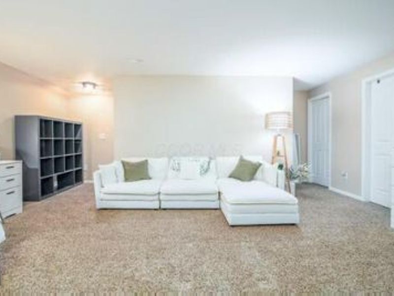 70 Highbluffs Boulevard, Unit 70, Columbus, OH 43235 Photo 20