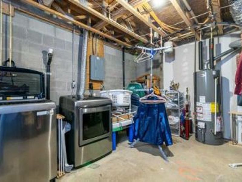 70 Highbluffs Boulevard, Unit 70, Columbus, OH 43235 Photo 23