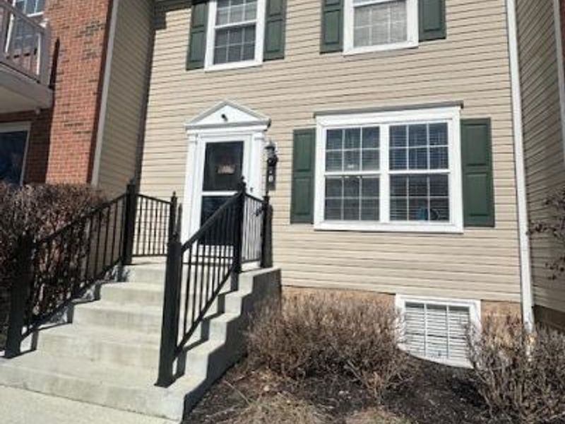 70 Highbluffs Boulevard, Columbus, OH 43235 Photo 3