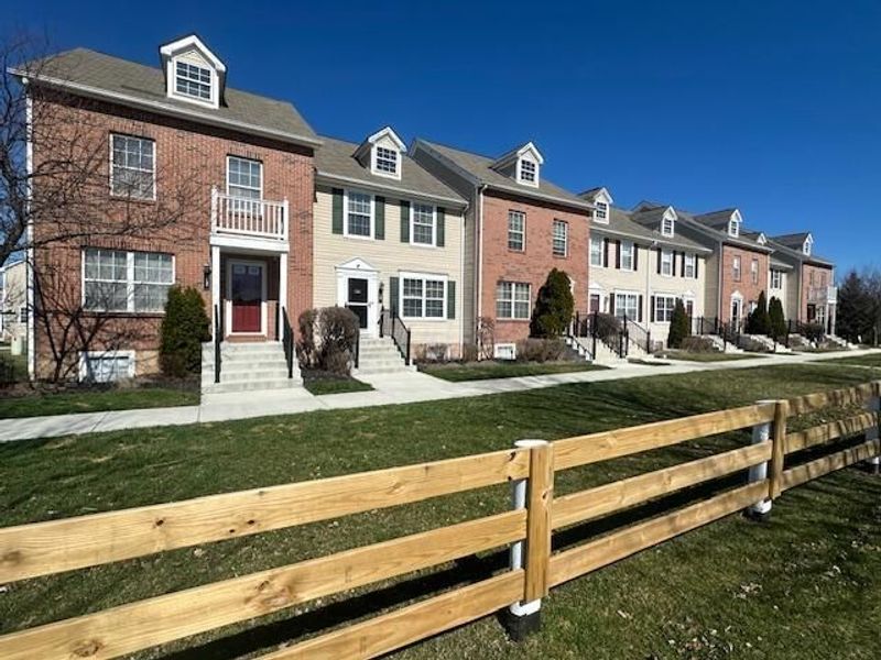 70 Highbluffs Boulevard, Columbus, OH 43235 Photo 31