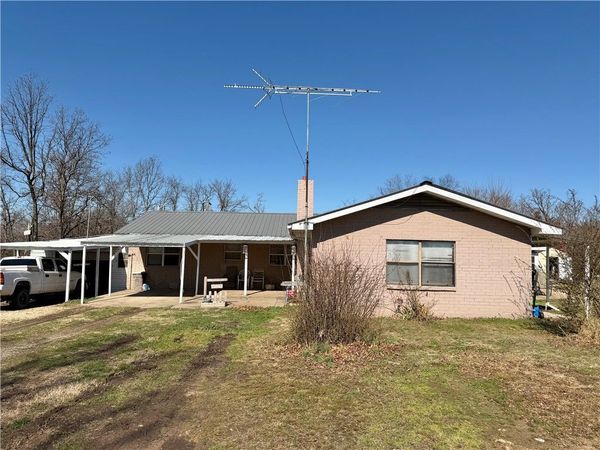 21942 510 Road , Colcord, OK 74338