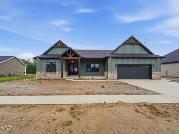 3398 Weldon Drive, Lima, OH 45806