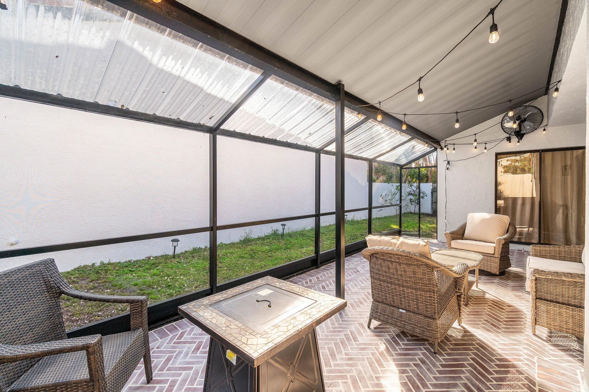 2175 NW 10th Place, Delray Beach, FL 33445 Photo