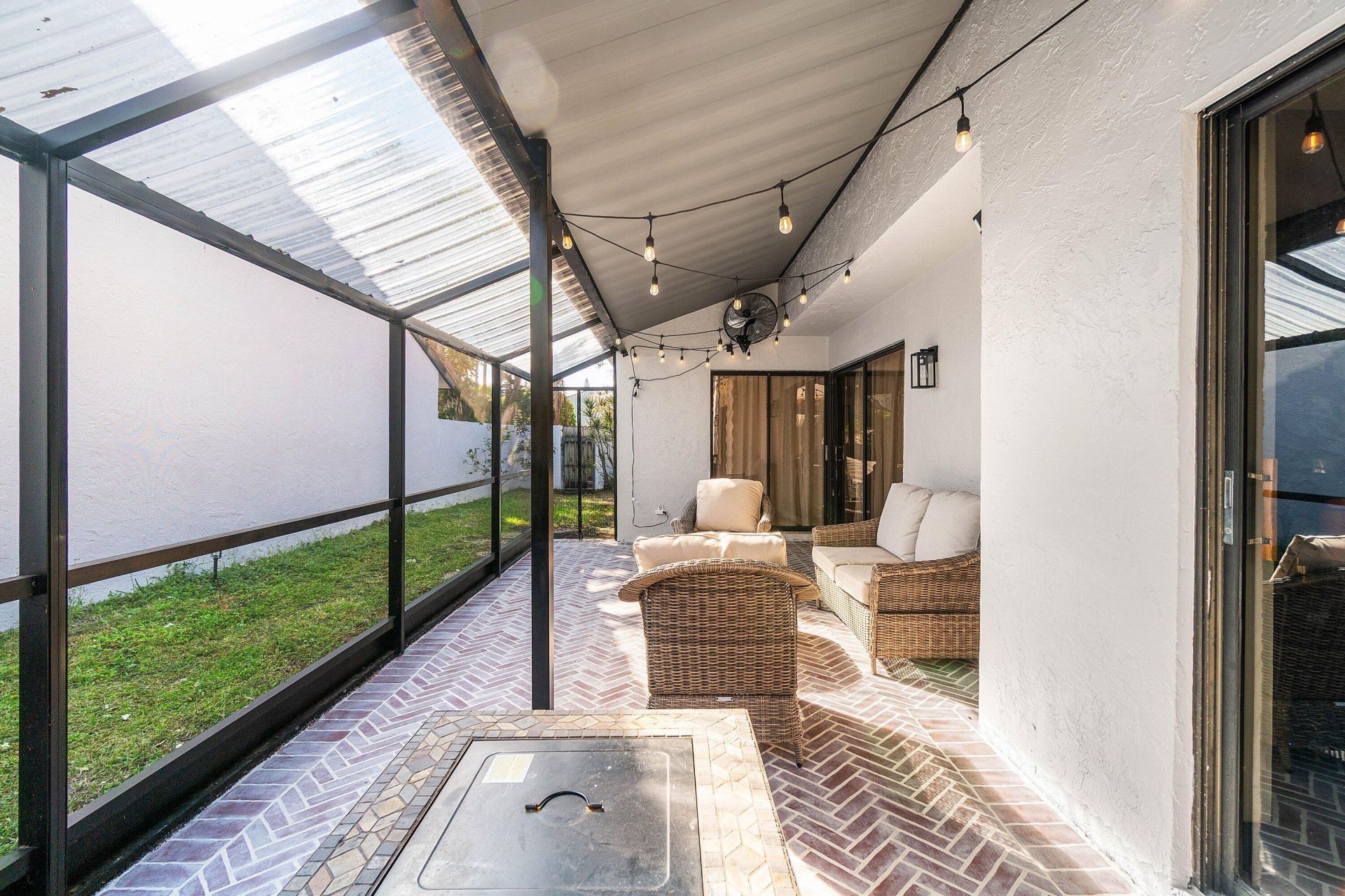 2175 NW 10th Place, Delray Beach, FL 33445 Photo