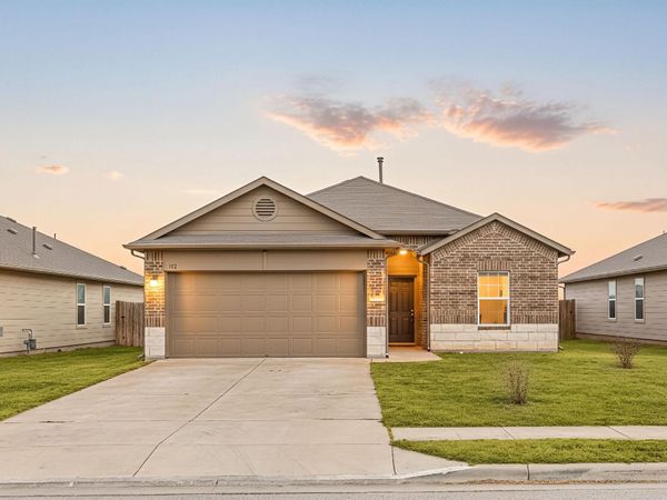 152 Cibolo Creek DR, Kyle, TX 78640