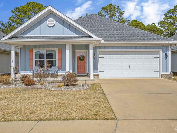 3179 Heritage Oaks Cir, Navarre, FL 32566