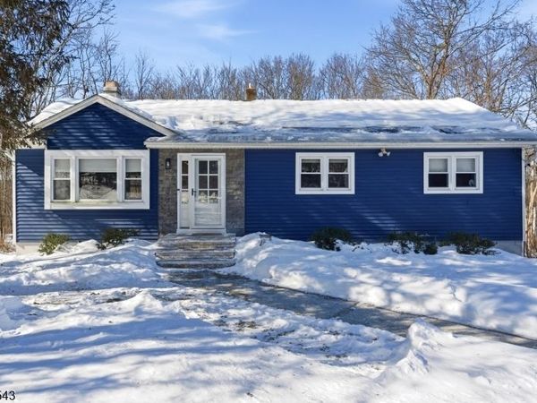 22 2nd Lt J T Wroblewski La, Jefferson, NJ 07438