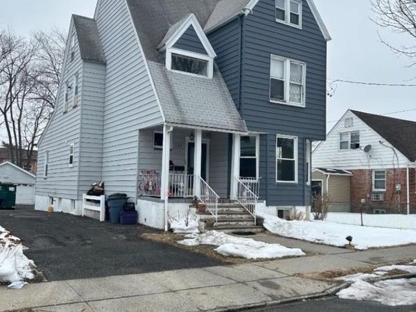 120 Bridge St, Roselle Park, NJ 07204