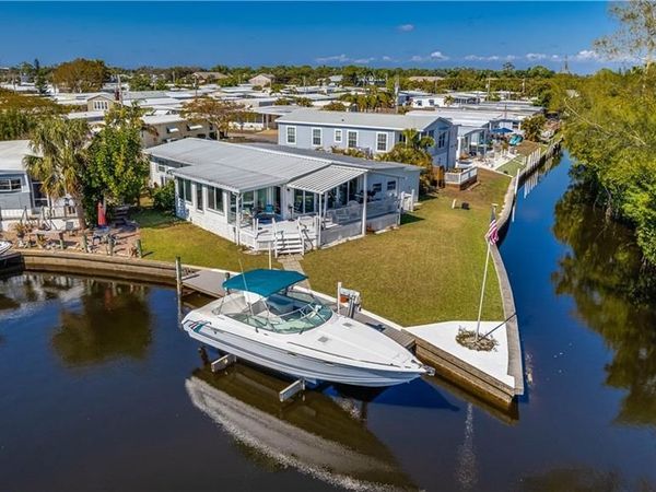 14641 Paul Revere LOOP, NORTH FORT MYERS, FL 33917