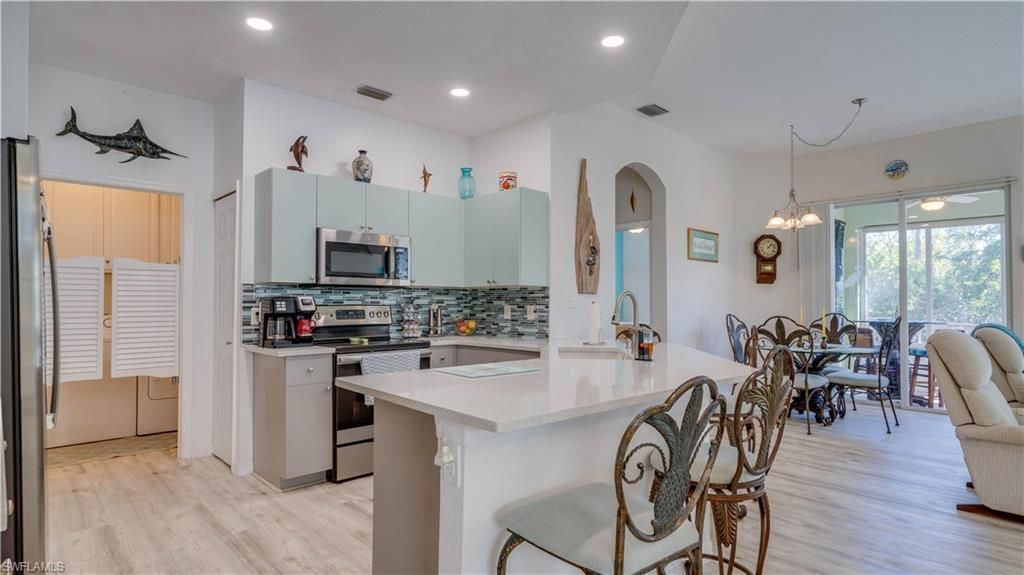 3181 Matecumbe Key Rd, Unit 4, Punta Gorda, FL 33955 Photo