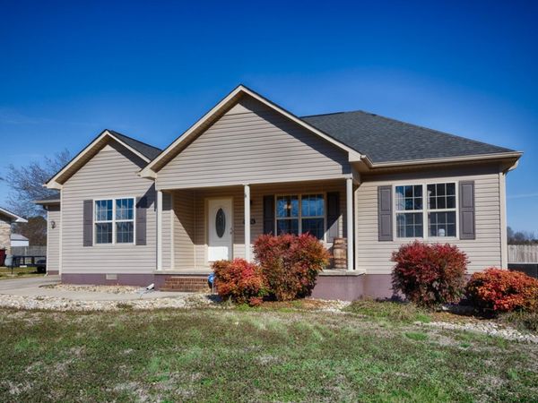 27474 North Wales Rd S, Elkmont, AL 35620