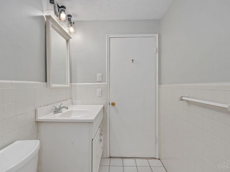 5265 Meyers Lane, Blue Ash, OH 45242 Photo 8