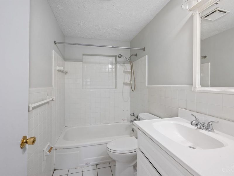 5265 Meyers Lane, Blue Ash, OH 45242 Photo 9