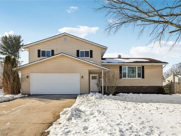 1632 Scarborough Drive, Brunswick, OH 44212