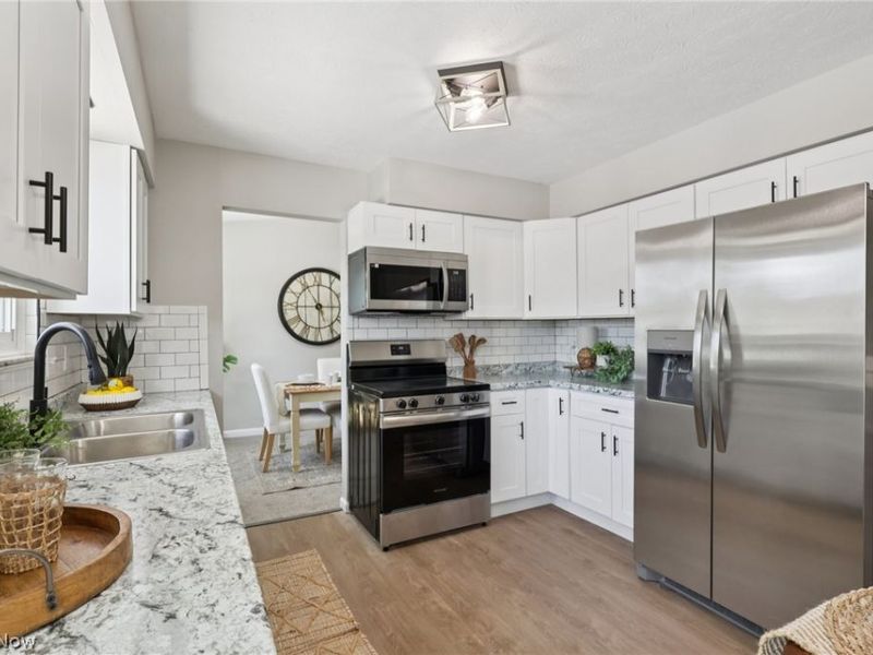 1632 Scarborough Drive, Brunswick, OH 44212 Photo 11