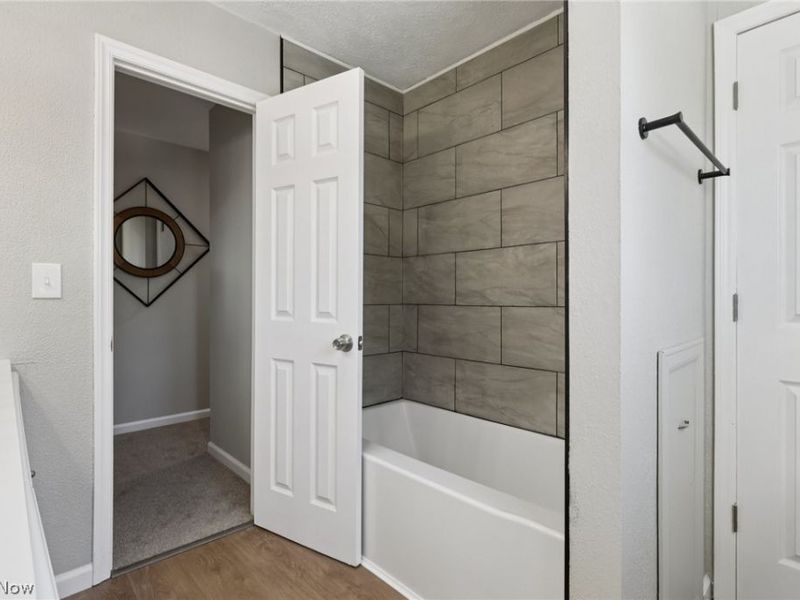 1632 Scarborough Drive, Brunswick, OH 44212 Photo 24