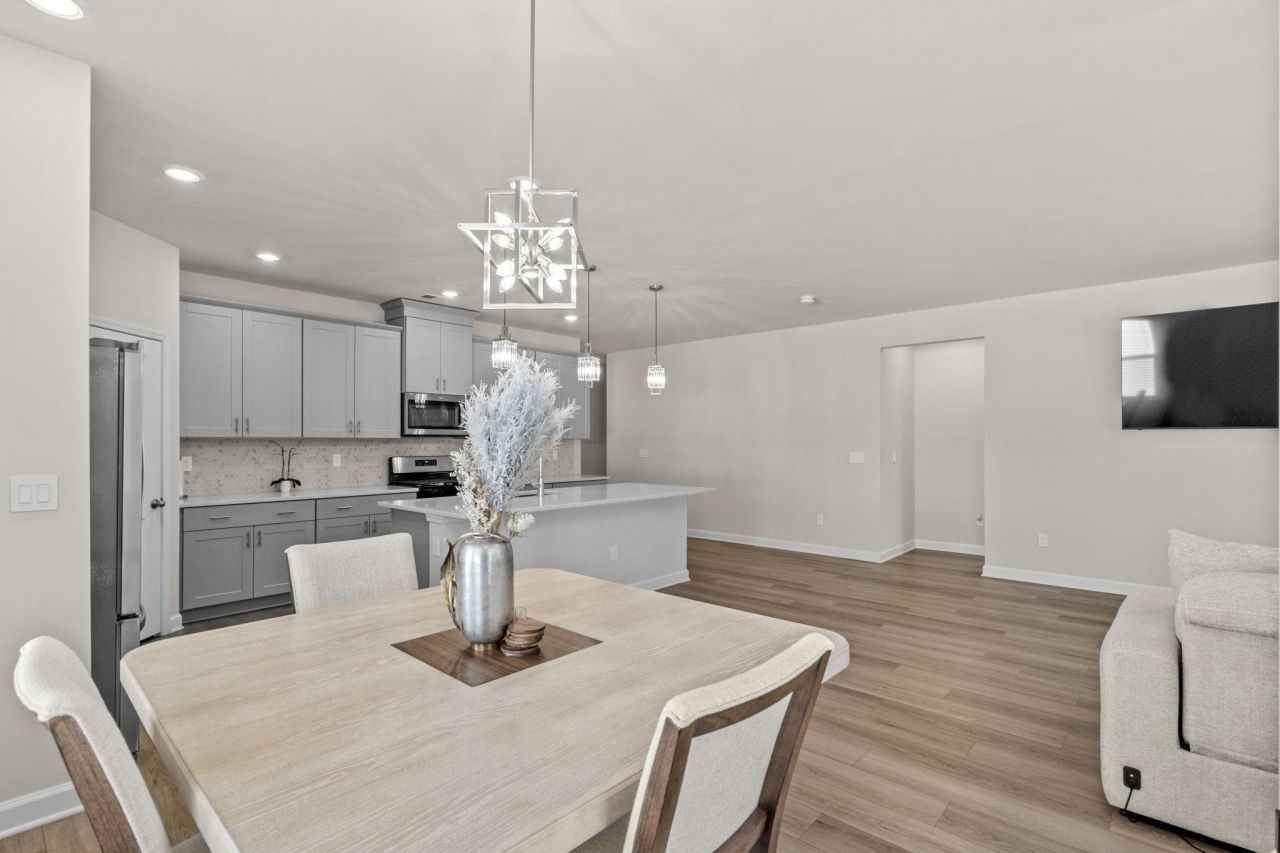 4341 Falls Oaks St.  Photo 13